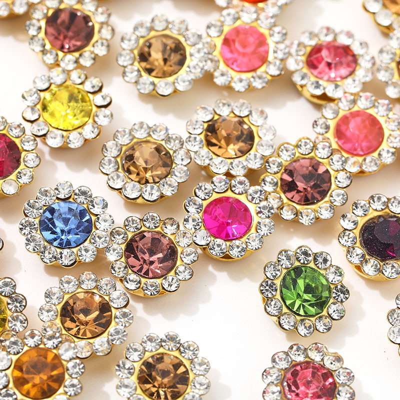 Sew On Rhinestone - 1000 Stück 10mm Sonnenblumen-Krallenrhinestones mit Gold-