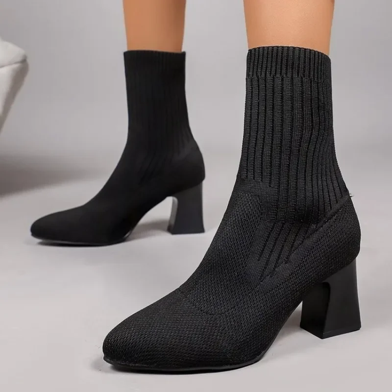 Embellish Knit - Modische Damen Gestrickte Socken-Stiefeletten Spitze Zehe