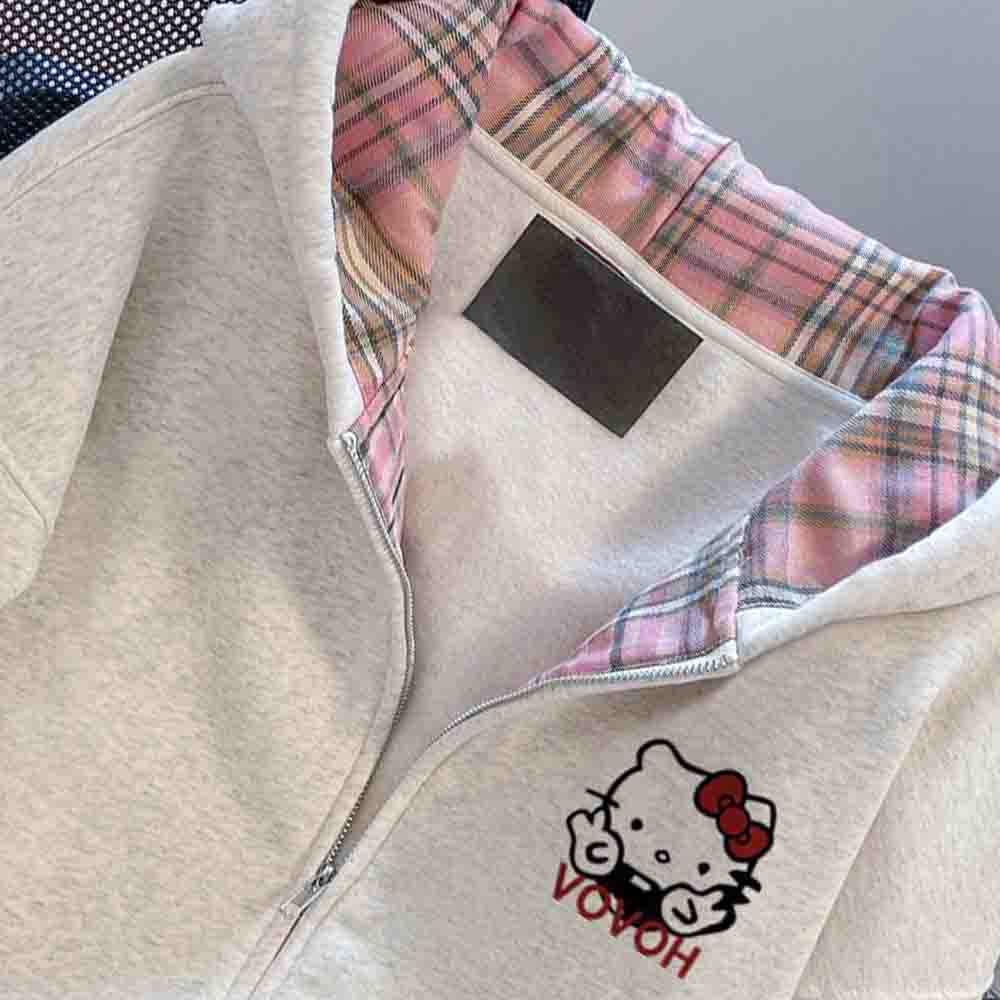 Hello Kitty Damen-Kapuzenpullo – Embellish Knit Bewertung und Preis